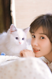 动漫打扑克在线看免费版